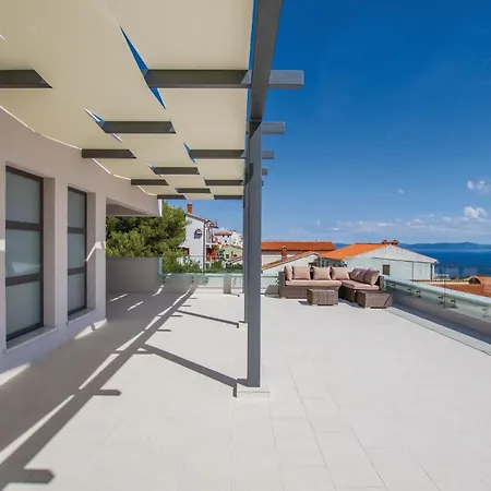 Feriehus 3 Bedroom Lovely In Rabac